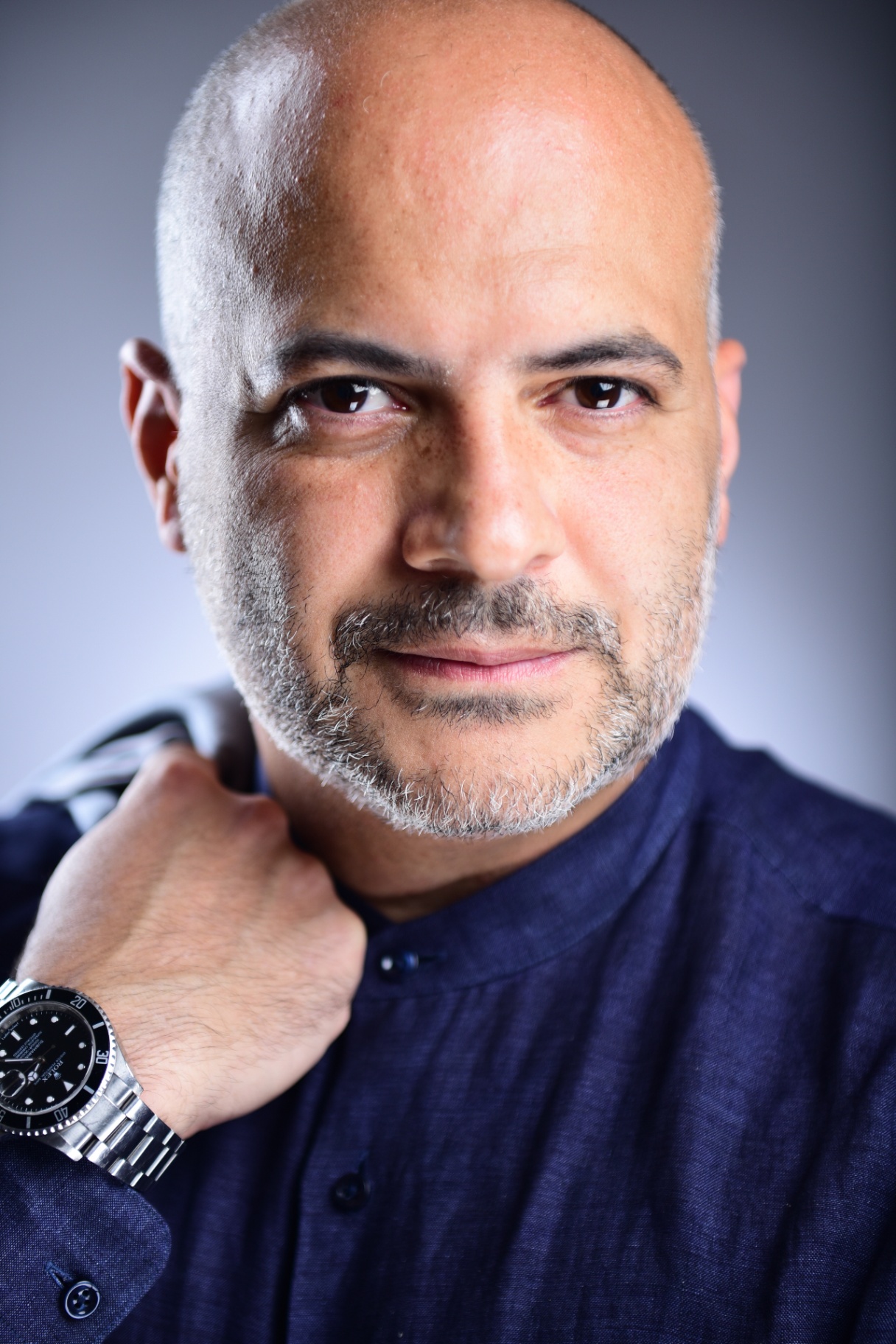 Gaston Rivero close-up studio portrait